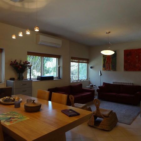 1 Or 2 Rooms With Breakfast And Parking Jerusalem Eksteriør bilde